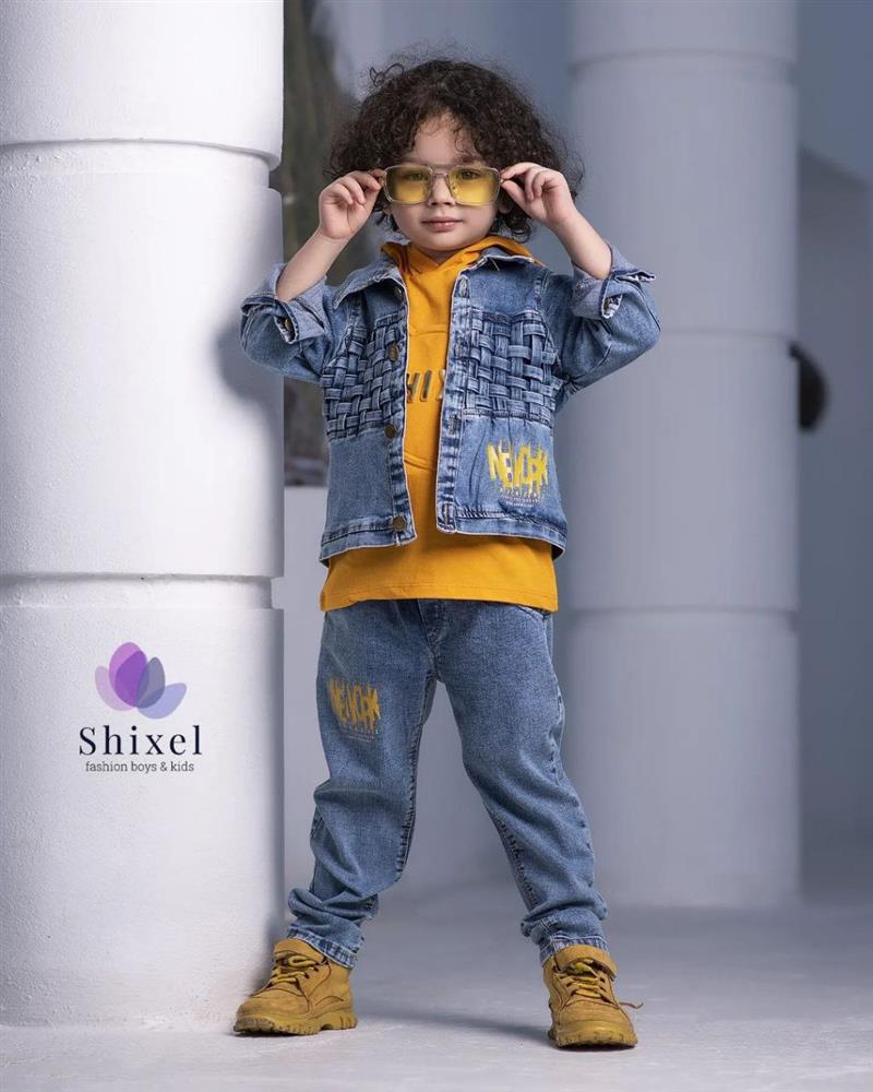 Three pieces of jeans (pack of 12)